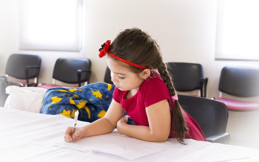 Waarom kleurplaten kinderen helpen beter te presteren op school