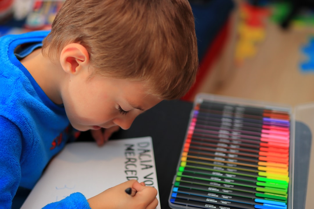 Kleurplaten in de klas: zo leren kinderen spelenderwijs